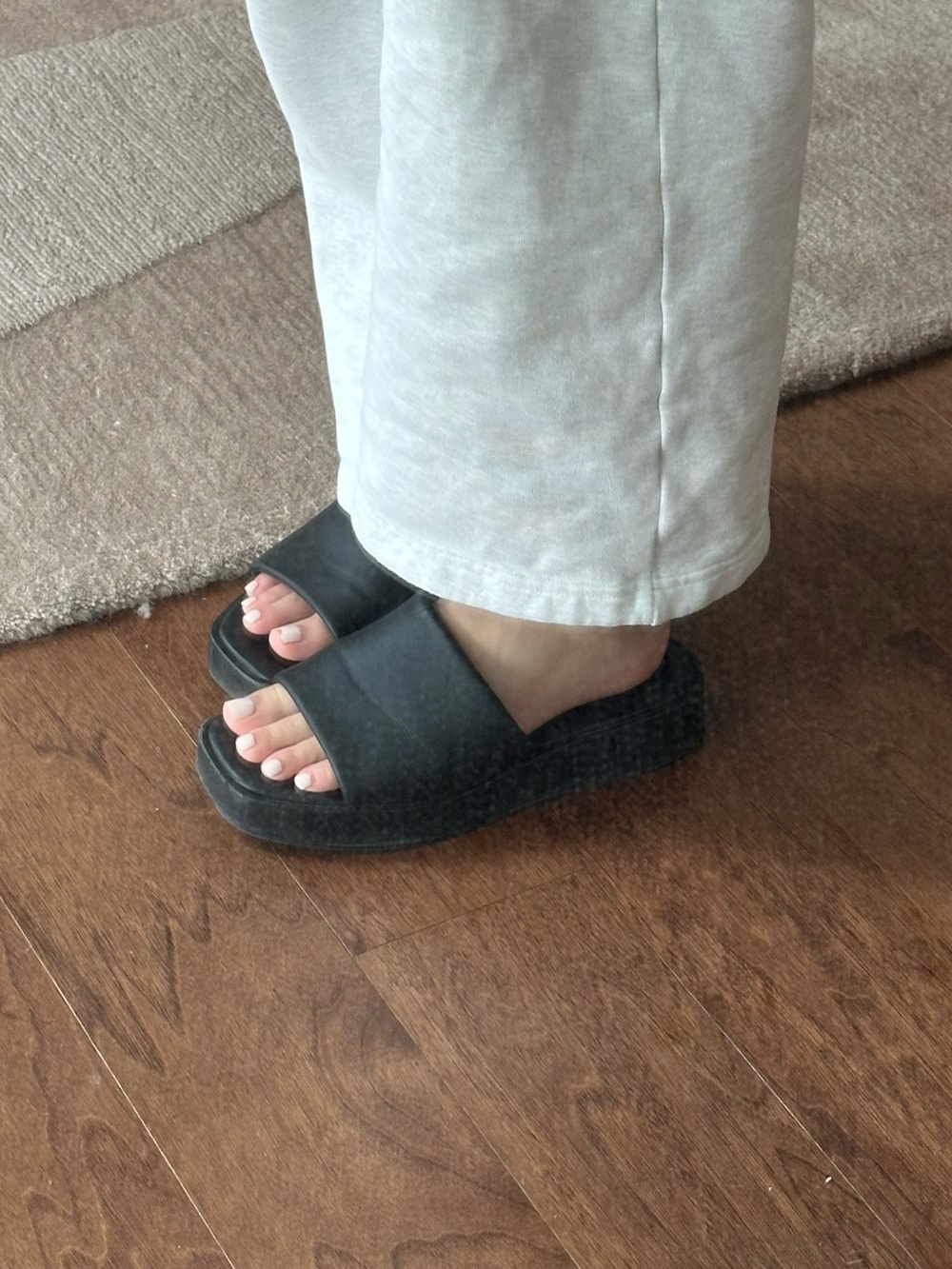 Women's Black Slide Mules with Cushioned Footbed - Picture 6 of 6
